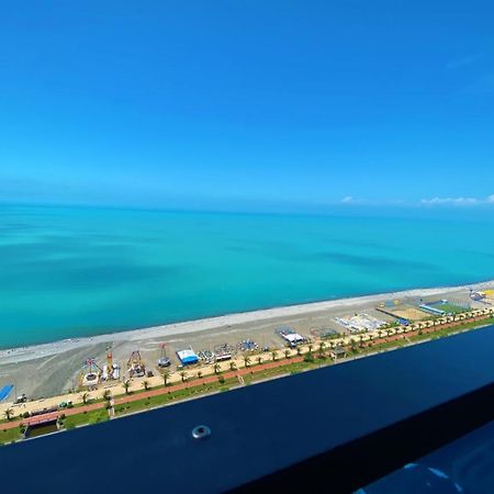 Sea View Apartments In Orbi City Batumi Esterno foto